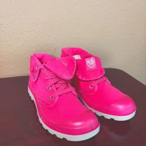 Palladium Baggy Low LP Canvas material Boots